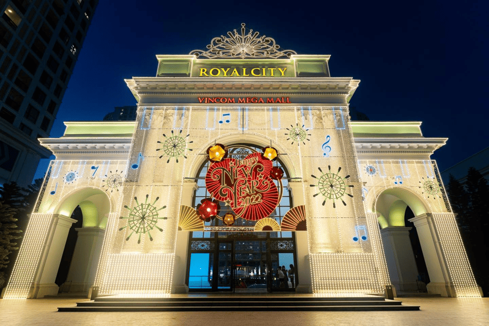 Royal City Hanoi with classic European architecture, majestic and splendid high-rise buildings (Source: Vincom)